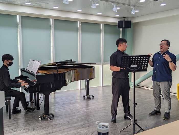 李佳蔚 - 鋼琴與聲樂大師班