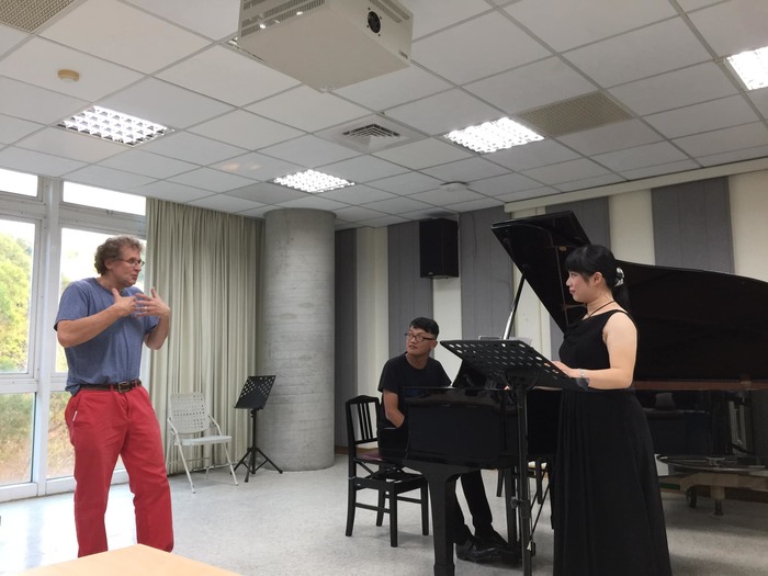 美國歌劇教練與指揮專題暨大師班-尼可拉斯 卡爾希